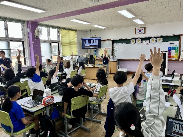 학과 교육봉사 동아리 <:WITH>, 2024 상반기 SW교육봉사 활동 진행 대표이미지